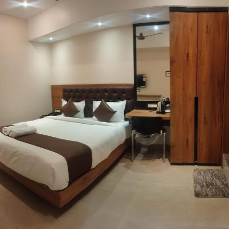 Aditya Inn Guwahati Luaran gambar